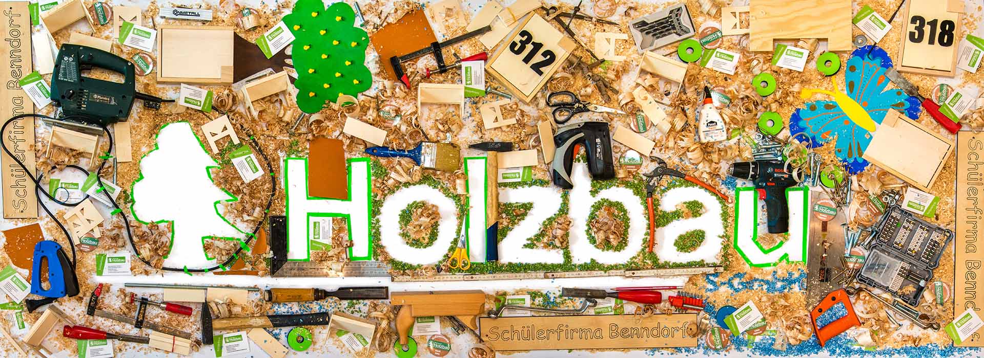 Wiebke Kirchner, Workshop "zoom in zoom out" - kreative Gestaltung von Schülerfirmenlogos durch die Deutsche Kinder- und Jugendstiftung mit der Schülerfirma Benndorfer Holzbau S-GmbH, Halle (Saale) 2022